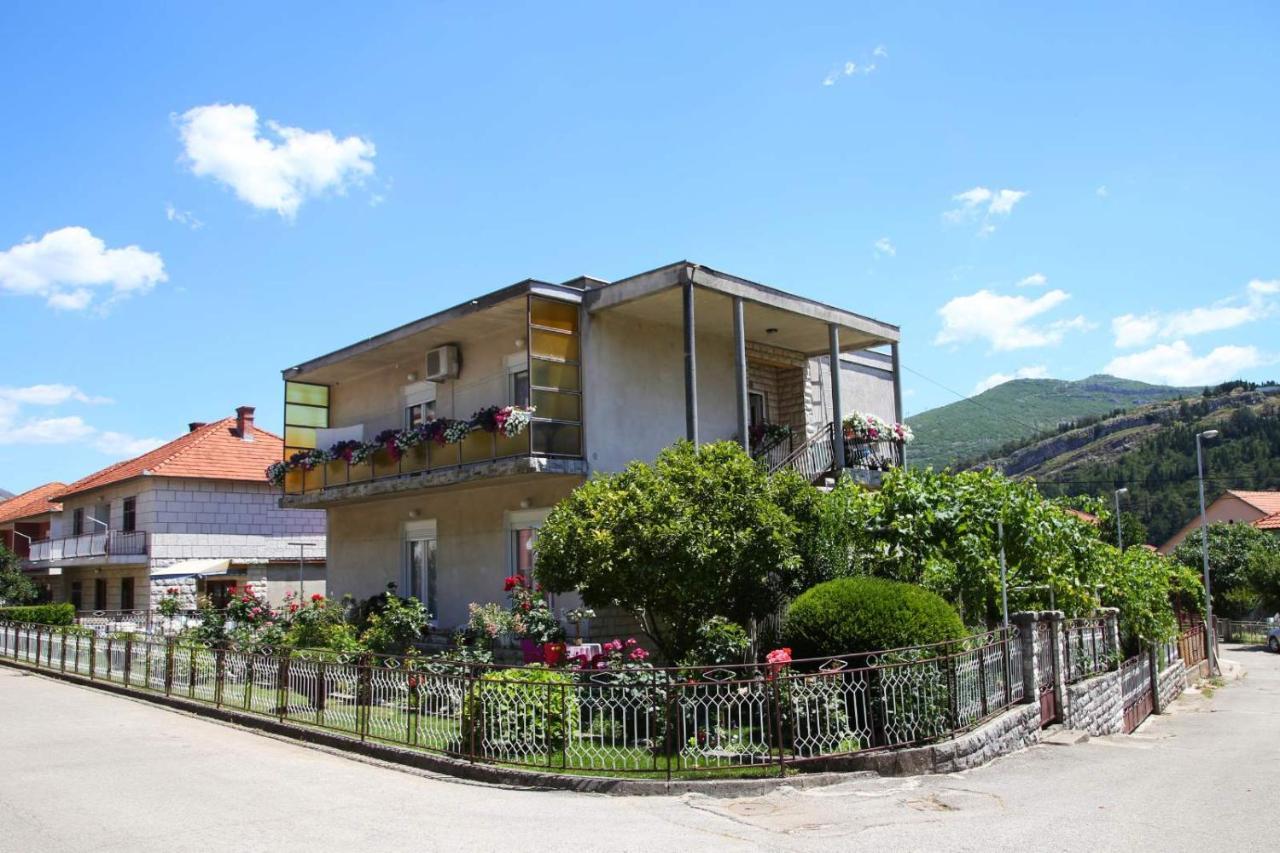 Apartamento Cvijetna Oaza Trebinje Exterior foto